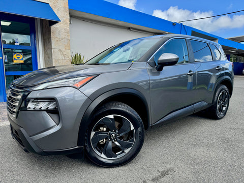 Nissan Rogue SV / 2024