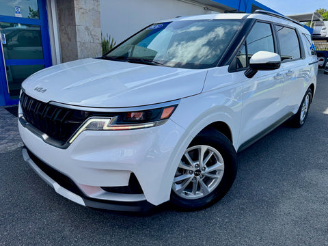 Kia Carnival / 2024