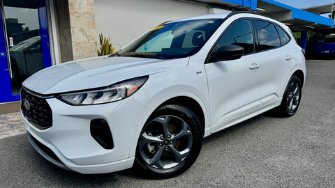 Ford Escape / 2023