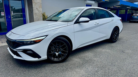 Hyundai Elantra / 2025