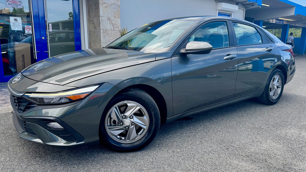 Hyundai Elantra / 2025