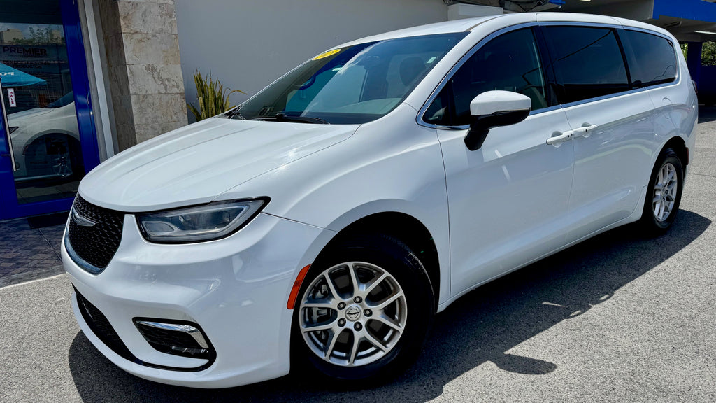 Chrysler Pacifica / 2023
